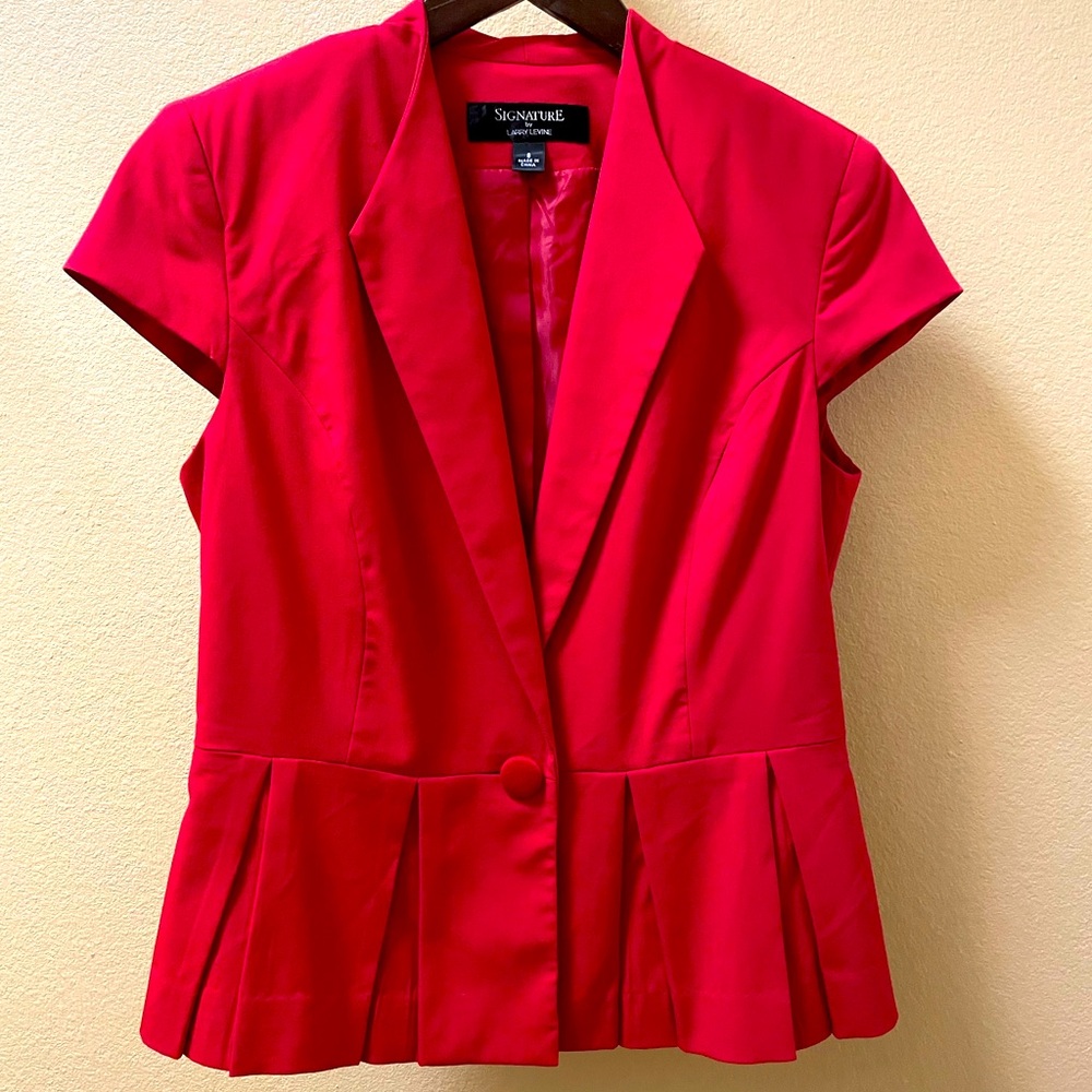 Red fitted blazer